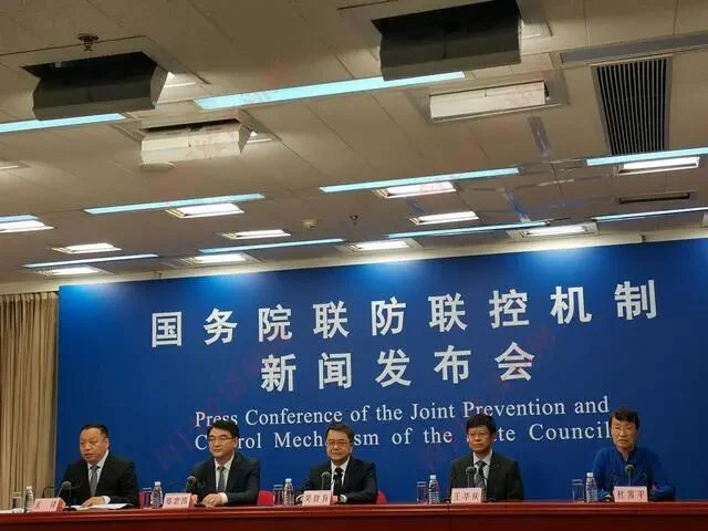 文章配图:未接种疫苗人群不允许进入超市、车站?国家卫健委:违背接种原则!