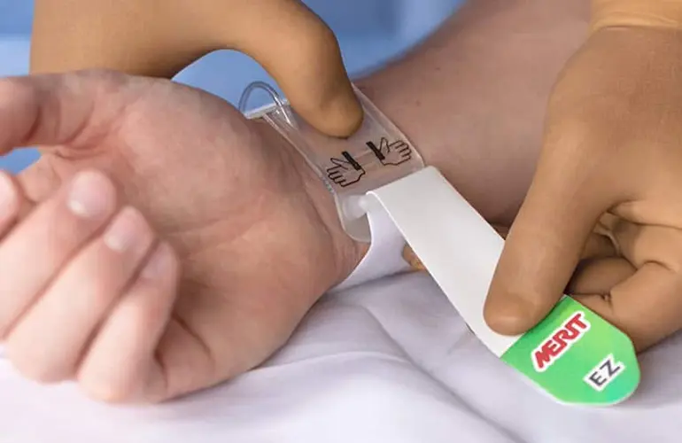 Merit Medical发布“EZ”桡动脉压缩装置