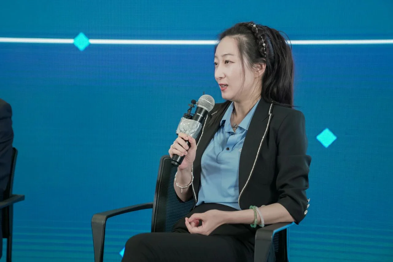 文章配图:CMEF Day 2丨医疗盛会现场知识交汇干货满满 医疗器械探索之路永不停息