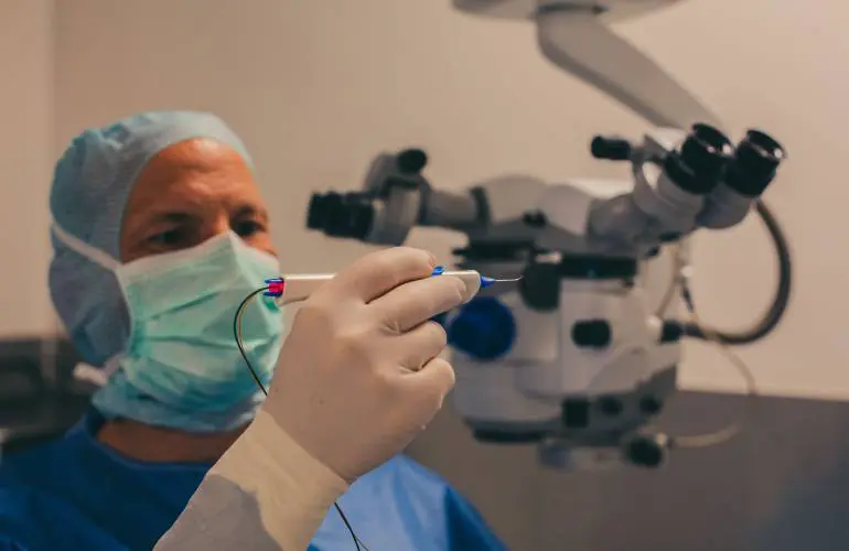 FDA批准Nova Eye Medical的iTrack Advance巴氏小管成形器