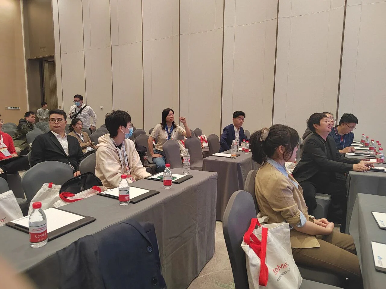 文章配图:普瑞纯证受邀参加ZeptoMetrix诊断赋能全球通途”质控验证xAI合规,共拓诊断全球通途“沙龙活动