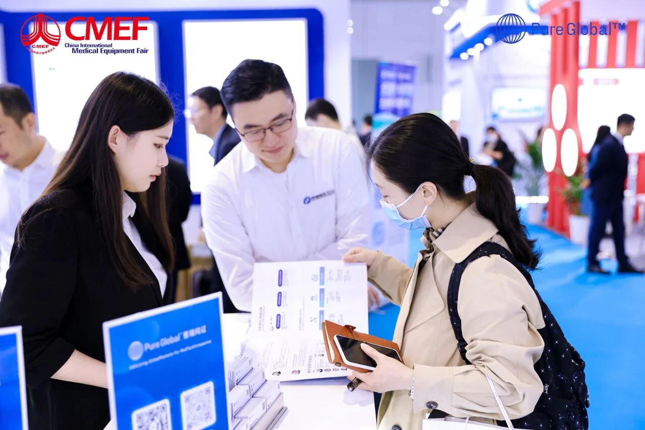 文章配图:CMEF Day 1丨医疗盛会开幕,Pure Global 喜迎四方宾客,展台内外胜友如云